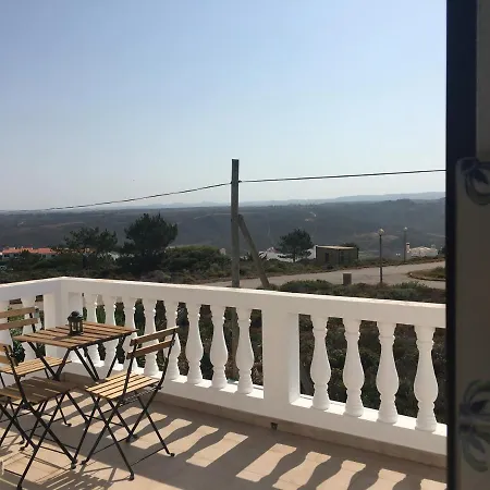 Monte Na Guest house *